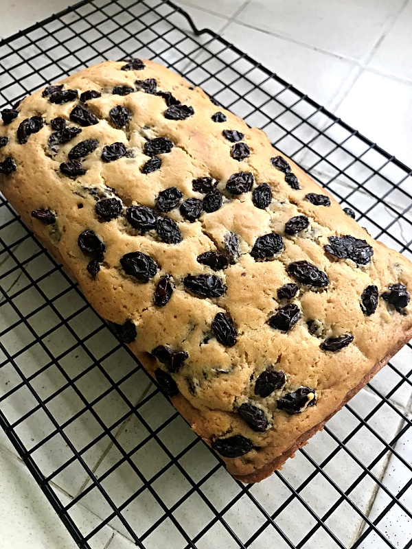 Raisin Cake